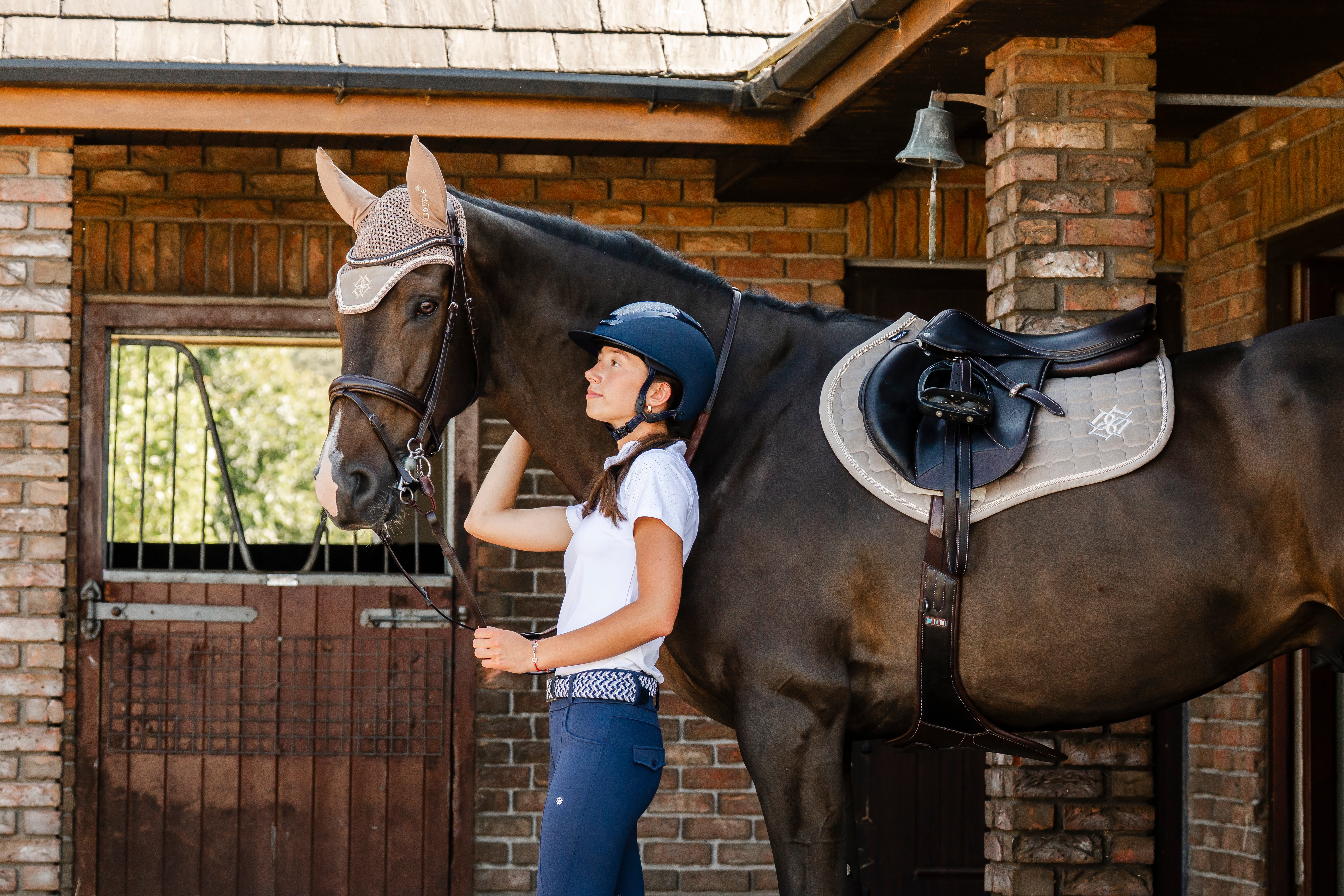 Velvet Irish Cream Saddle Pad and Fly Veil Set