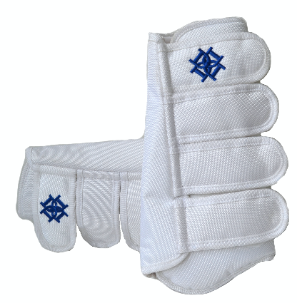 Dapple Boots White - Set Of 4