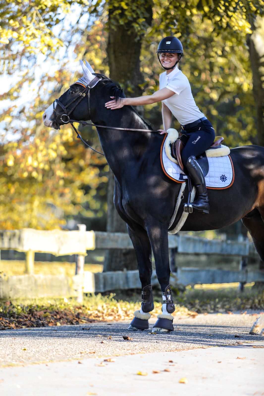 Cloud Grey Saddle Pad